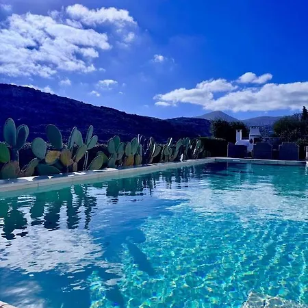 Luxury Alaia With Panoramic Views, Kostos, Paros Kóstos